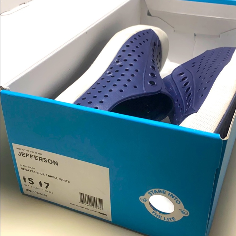 Native Jefferson Blue Size big boy/men 5